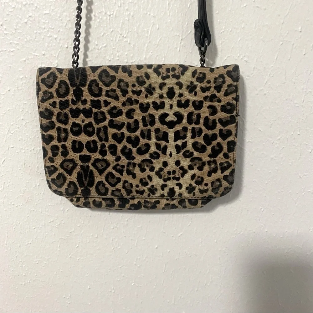 Art Class Small Shoulder Cheetah Print Purse